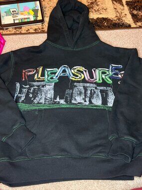 Authentic Pleasures Stone Hedge Hoodie Thic Fleece Medium